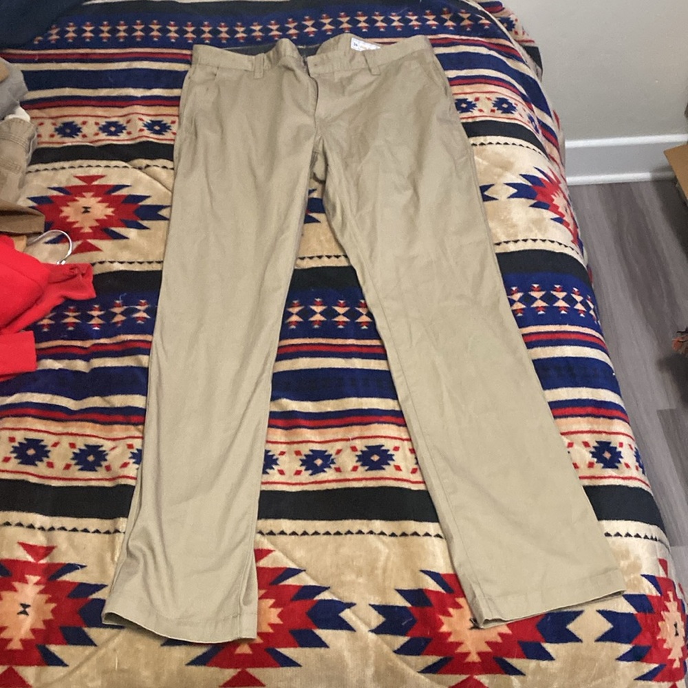 Volcom 36W pants khakis